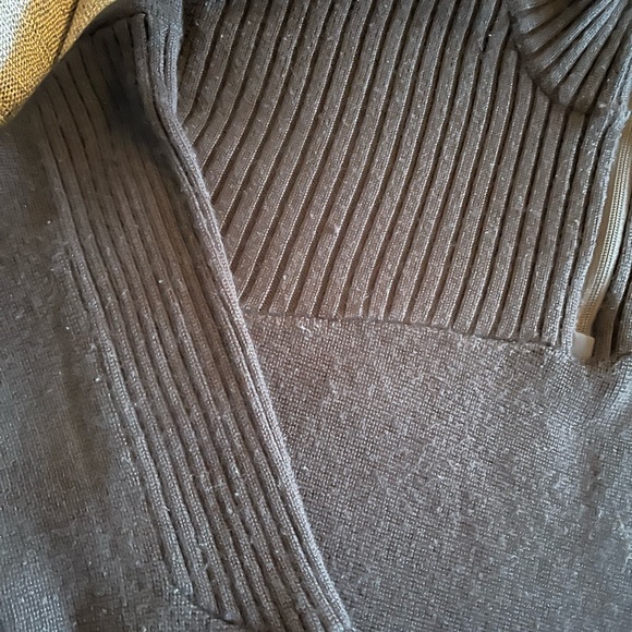 Black Obermeyer Sweater - Picture 4 of 5